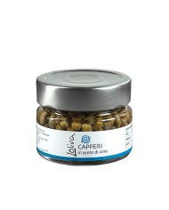 Capers in wine vinegar
